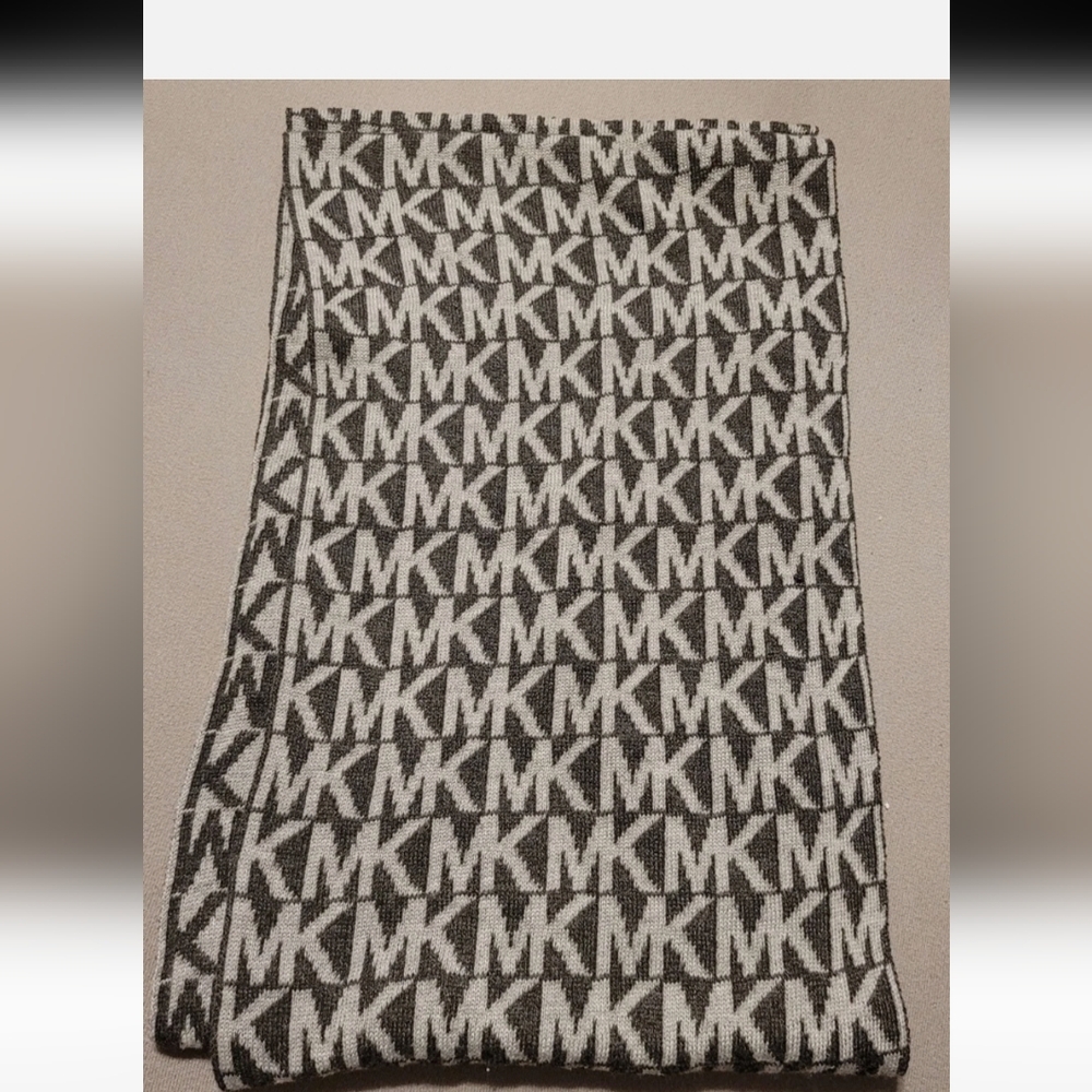Michael Kors Monogram Black and Cream Scarf